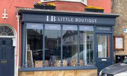 Outdoor Signage for Little Boutique