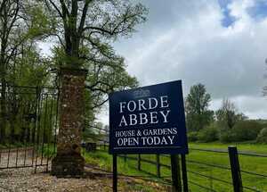 Aluminium Post Mounted Signage With Changeable Open Panel For Forde Abbey House & Gardens