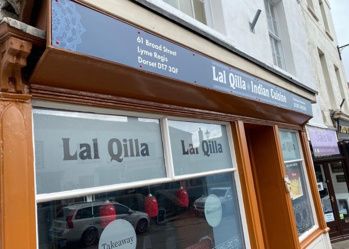 Lal Qilla New Restaurant Fascia Board.jpg
