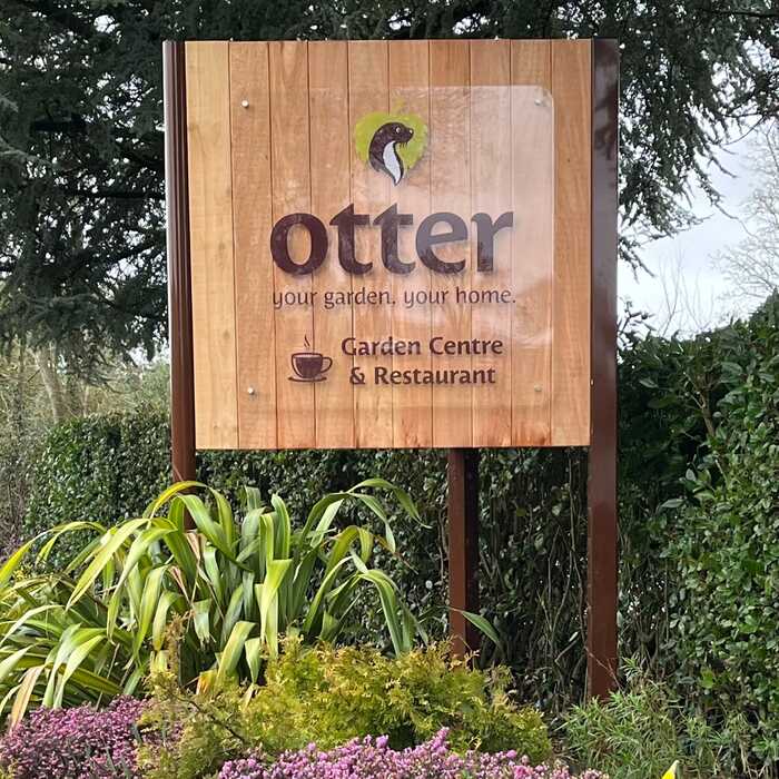 Fabricated Aluminium Plaza Sign Tray Display for Otter Garden Centre