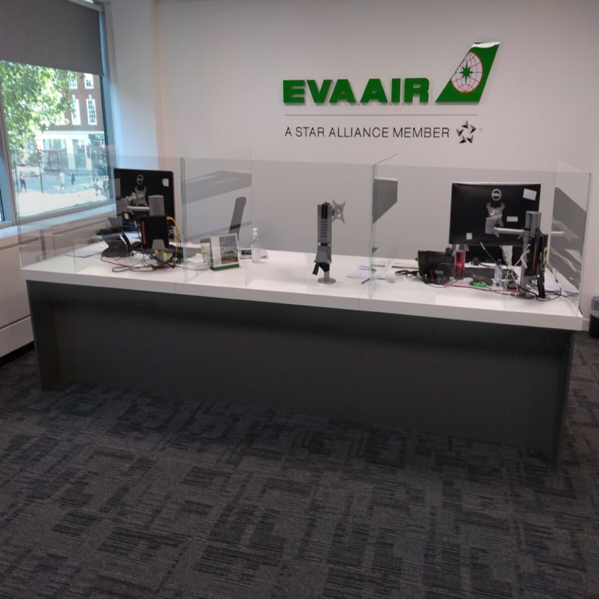 REF21969 - EVA Airways - 3D Mockup - sq.jpg