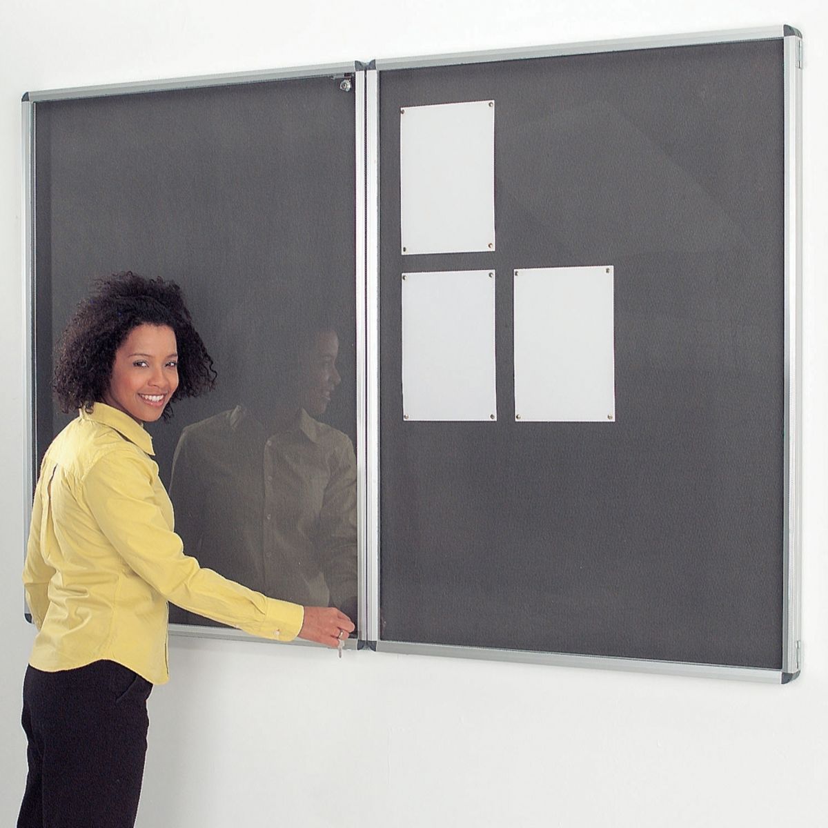 Internal Lockable Felt Notice Board