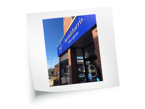 Harris and Harris Estate Agent Signage Sticky Note Harris and Harris Estate Agent Signage Sticky Note