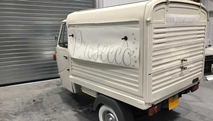 Tukxi Vehicle Graphics Install