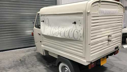 Tukxi Vehicle Graphics Install