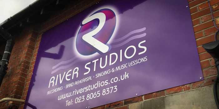 ACM Signage River Studios ACM Signage River Studios