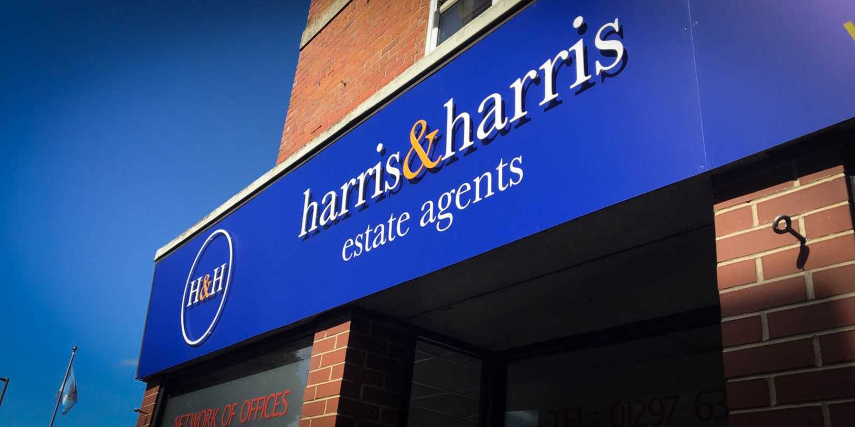Estate Agent Signage Harris and Harris