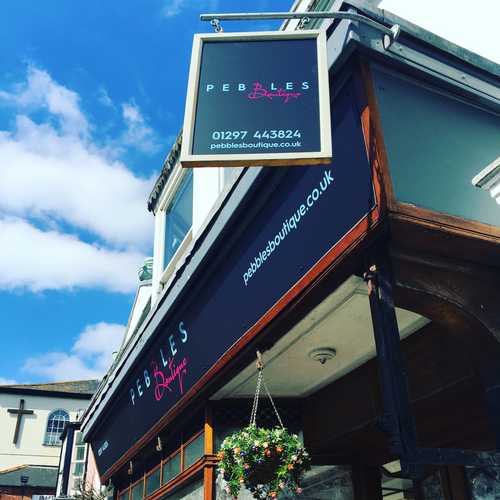 Pebbles Boutique Signage, Lyme Regis Pebbles Boutique Signage, Lyme Regis