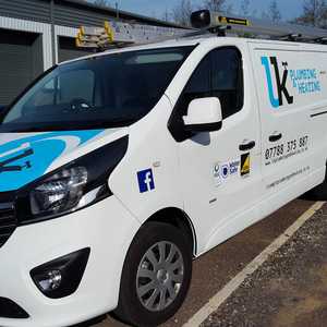 Vehicle Graphics Using Vinyl