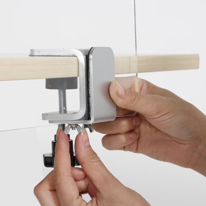 edge_clamp_adjustment_for_screen_thickness.jpg