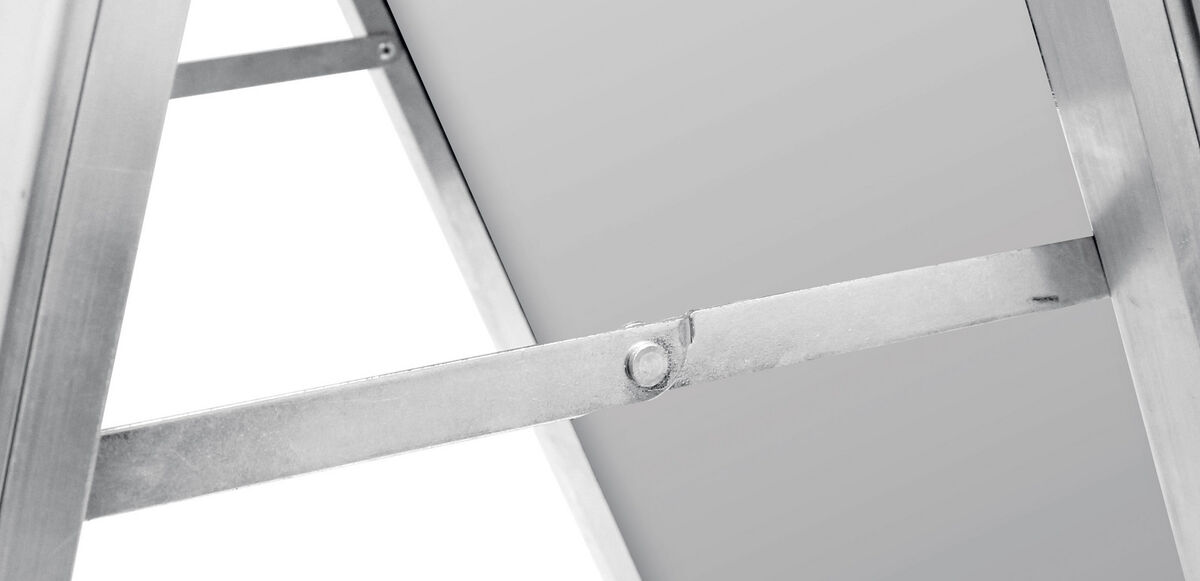 A-Master Plus Locking Side Arms.jpg