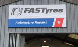 Aluminium Tray Signs for FASTyres