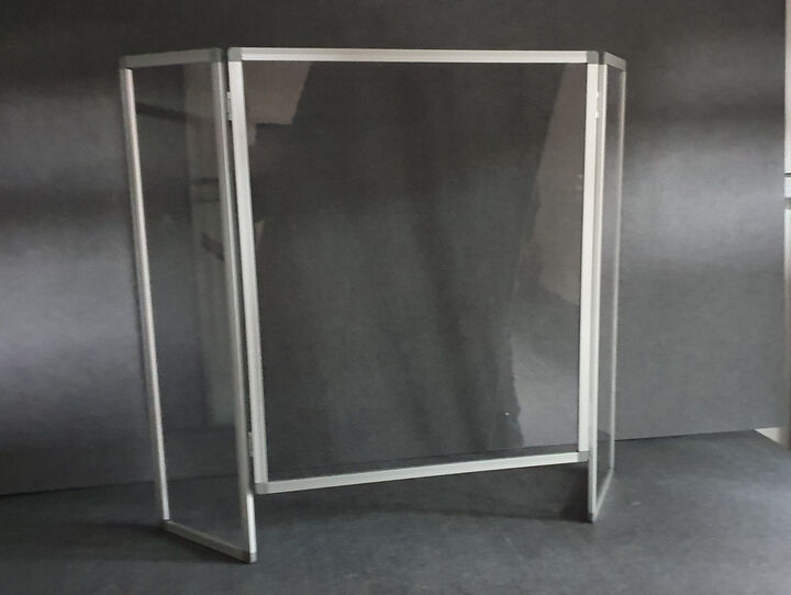 Protective Foldable Acrylic Screen