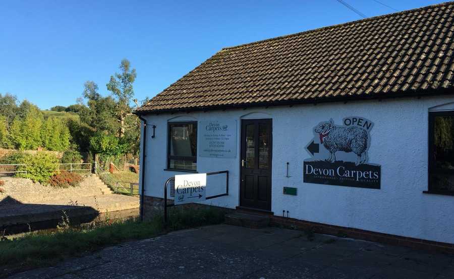 Outdoor Signs for Devon Carpet