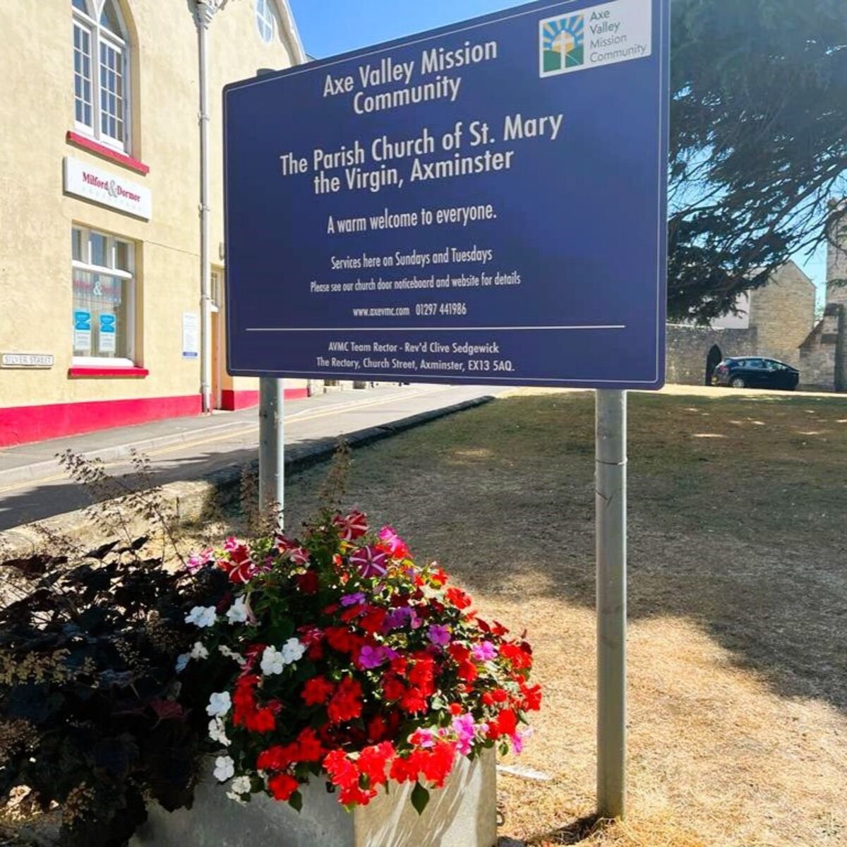 Aluminium Panel Sign Post Mounted.jpg