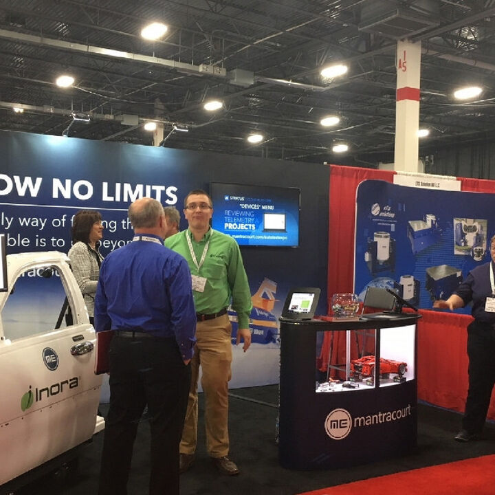 Banner Vinyl and Velcro Exhibition Stand Panels.jpg