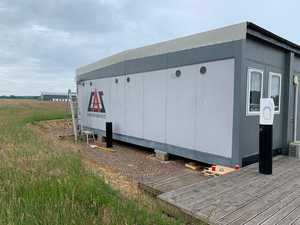 Logo Install Complete