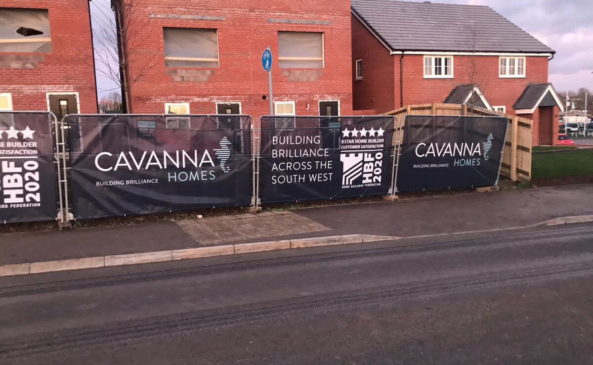 Cavanna-Mesh-Banners-Construction-Site.jpg