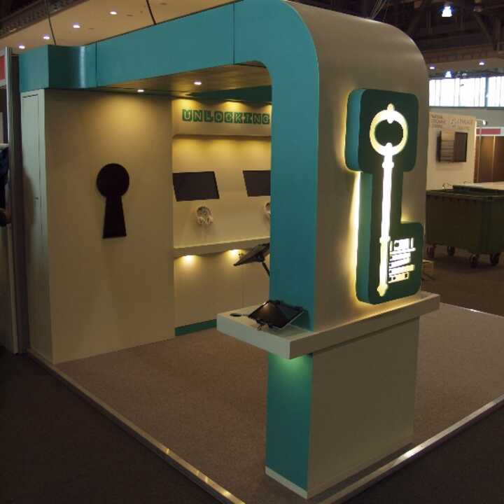 Pearson Illuminated Exhibition Stand