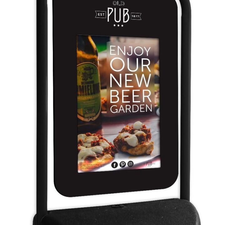 eco_swinger_black_frame_black_poster_printed_poster_pocket_beer_garden_1.jpg