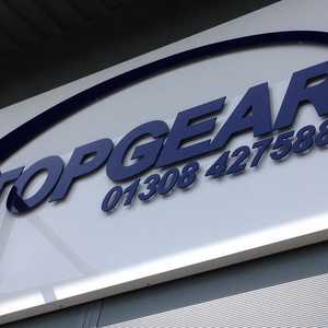 External Signs for Top Gear