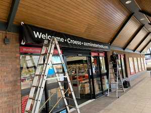 Installing the Banner to fit all edges