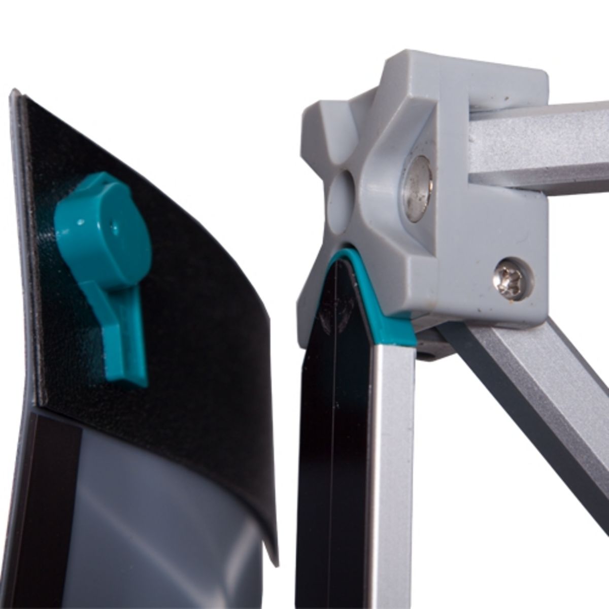 magnetic-pop-up-hanger-to-apply-graphic.png