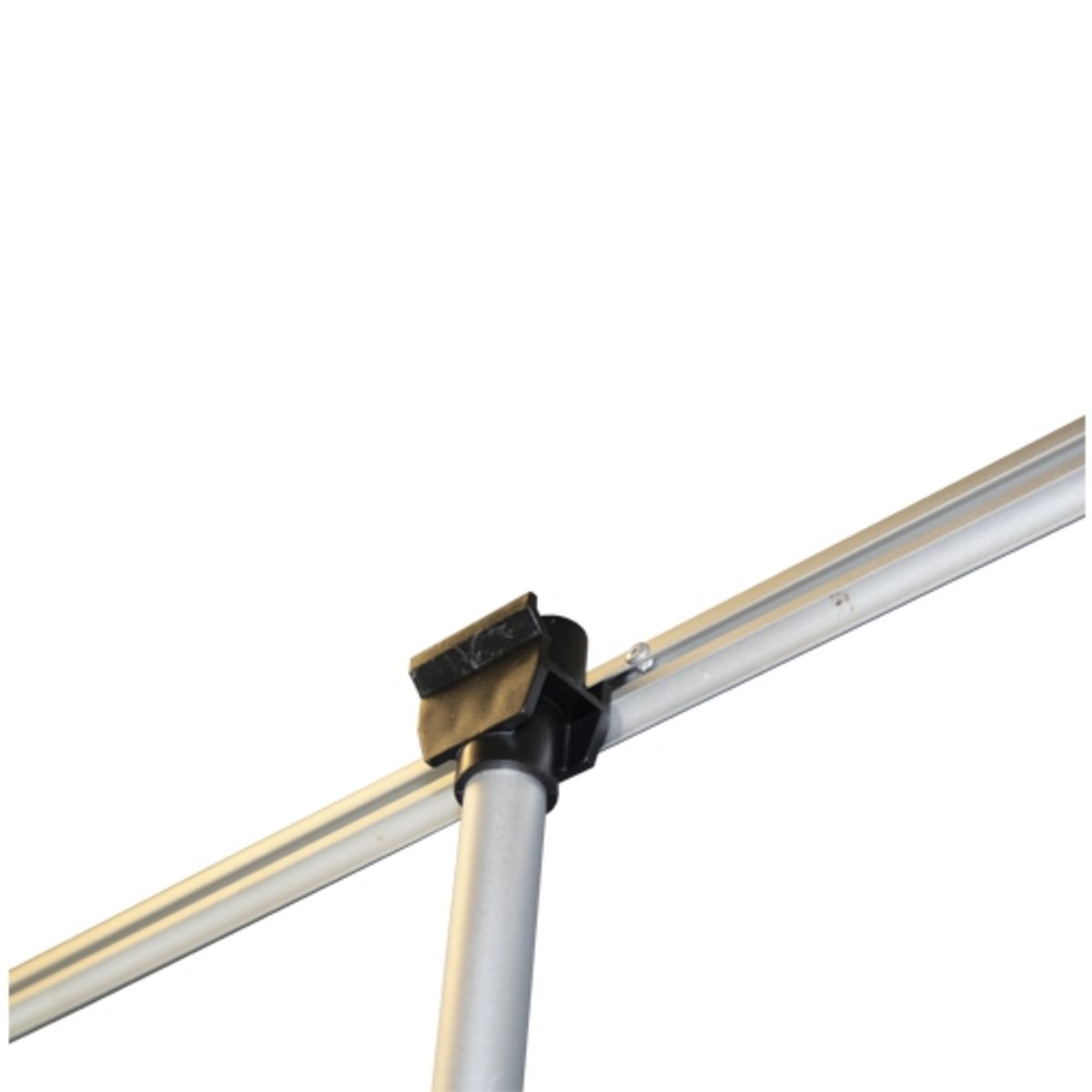 Outdoor-banner-rail-and-pole-back.png
