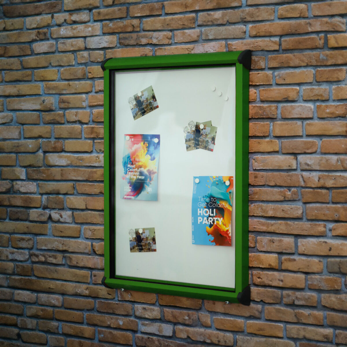 Shield Showcase whiteboard Green frame.jpg