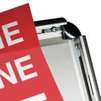 Snap frame for easy poster updates.png