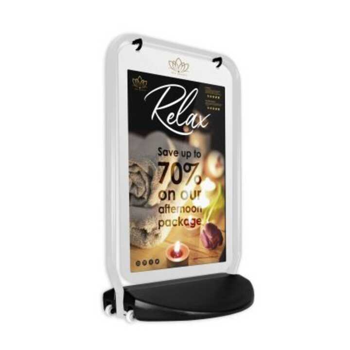 White Frame / Black Base - Yes - None - Swinger 4000 Poster Pavement Sign