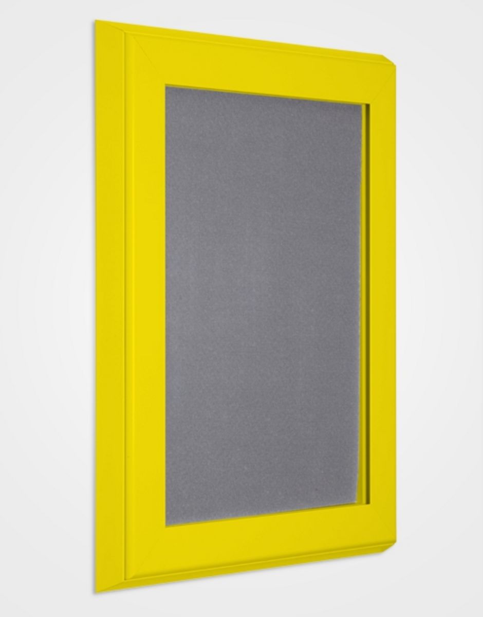 ultimate-pin-board-case-rape-yellow.jpg