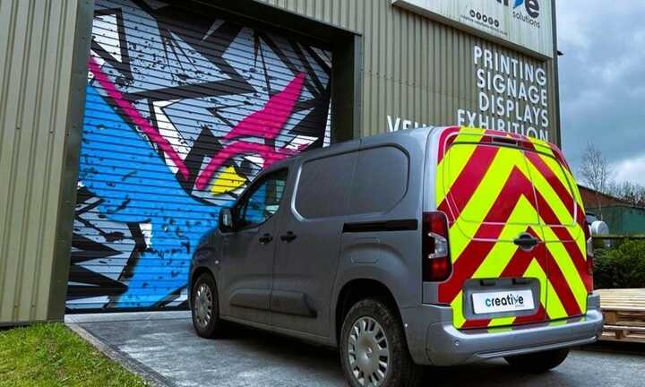 Reflective Chevron Kit for Beaminster Town Council