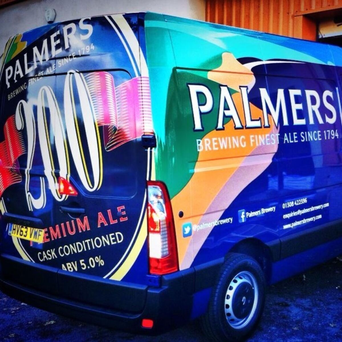 Bright Vehicle Wrapping for Palmers Brewery
