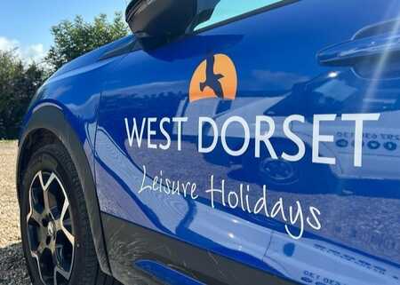Vehicle Signwriting for West Dorset Leisure Holidays Vauxhall Mokka's & Vauxhall Combo Van