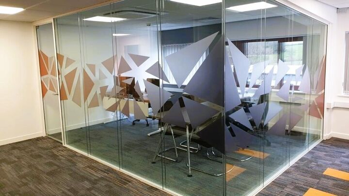 Internal Meeting Room Etched Vinyl Pattern On Glass.jpg