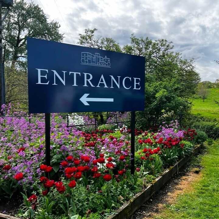 Post Mounted Panel Signs