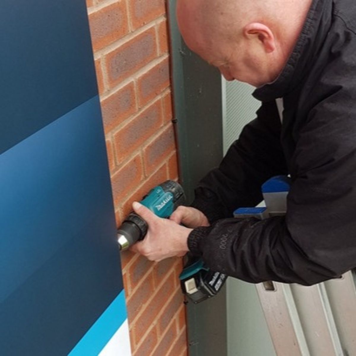 Installing Tray Sign.jpg