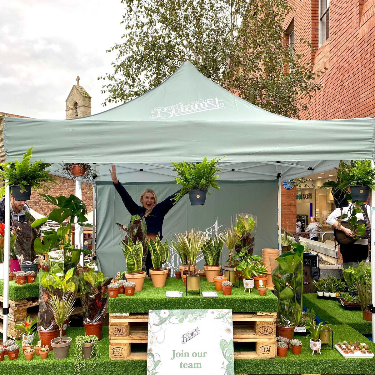 Zoom+ 3x3 Branded Tent with Canopy and Back Wall.jpg