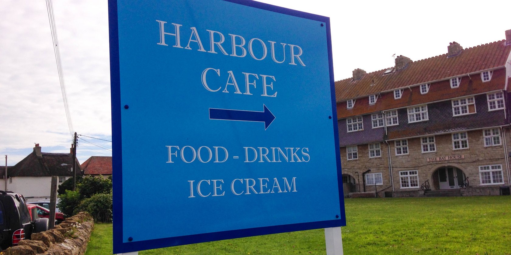 Post Mounted Signage - Harbour Cafe