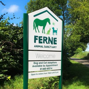 Post Mounted Signage Ferne Animal Sanctuary